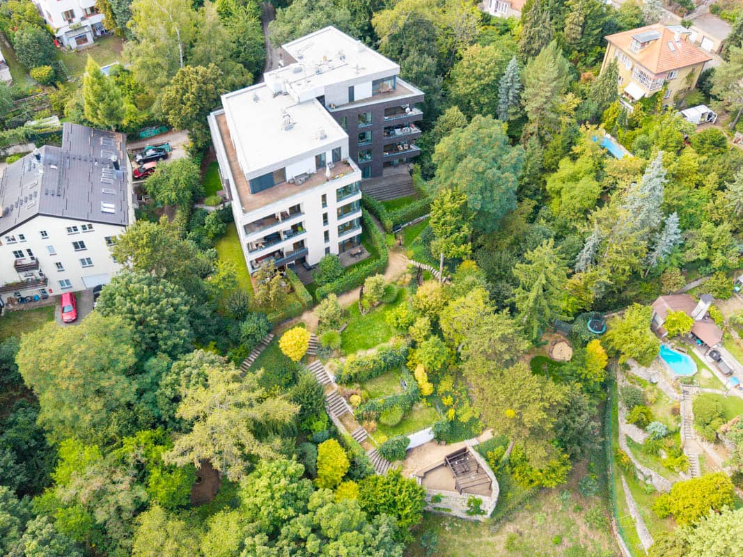 Apartment Pod Ateliery