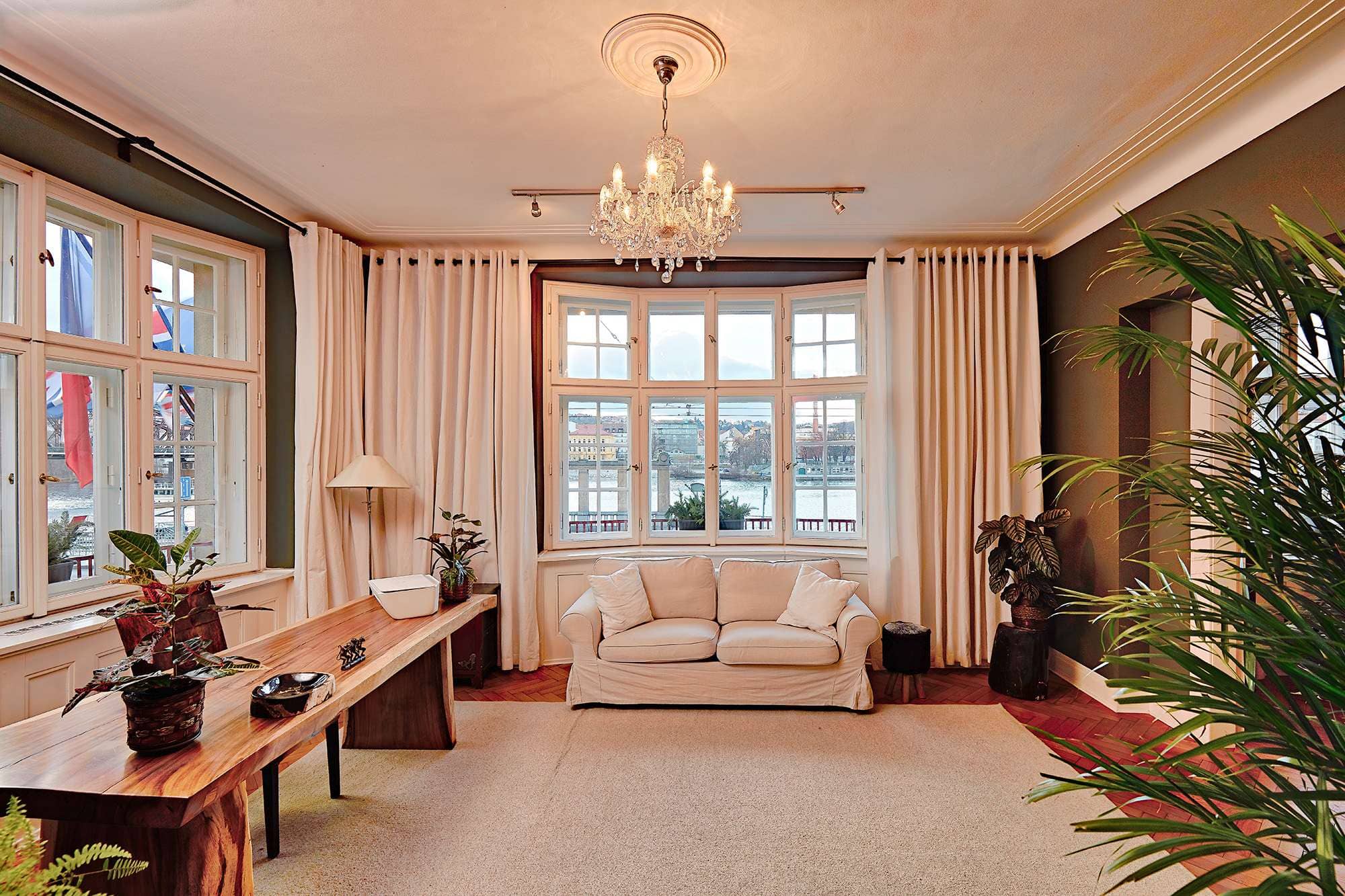 Byt Rašínovo nábřeží